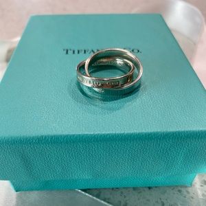 Tiffany Interlocking Double Ring Size 6